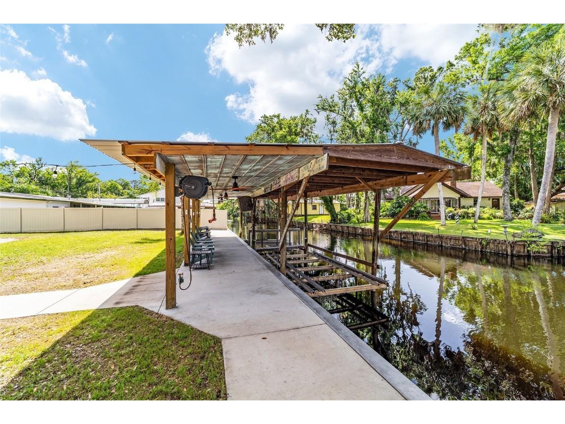 24628 Fox Road Astor FL 32102 OM701744 image41