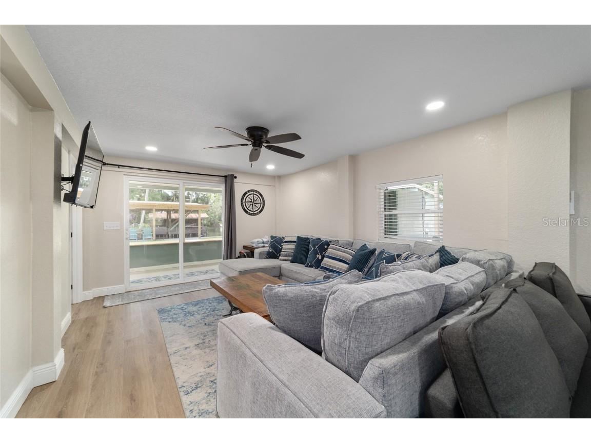 24628 Fox Road Astor FL 32102 OM701744 image57