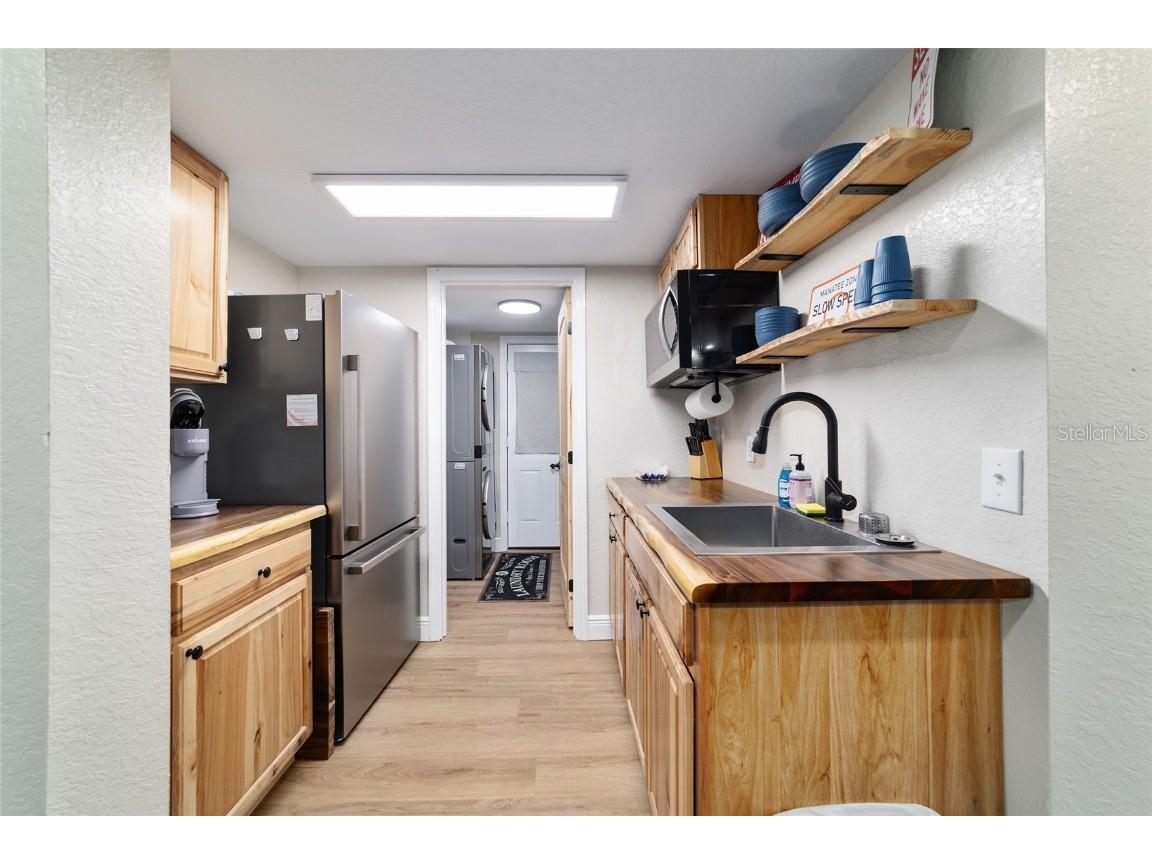 24628 Fox Road Astor FL 32102 OM701744 image60