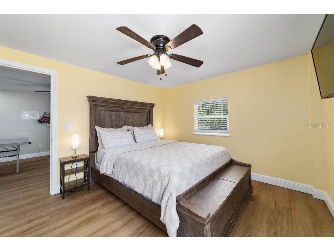 24628 Fox Road Astor FL 32102 OM701744 image71