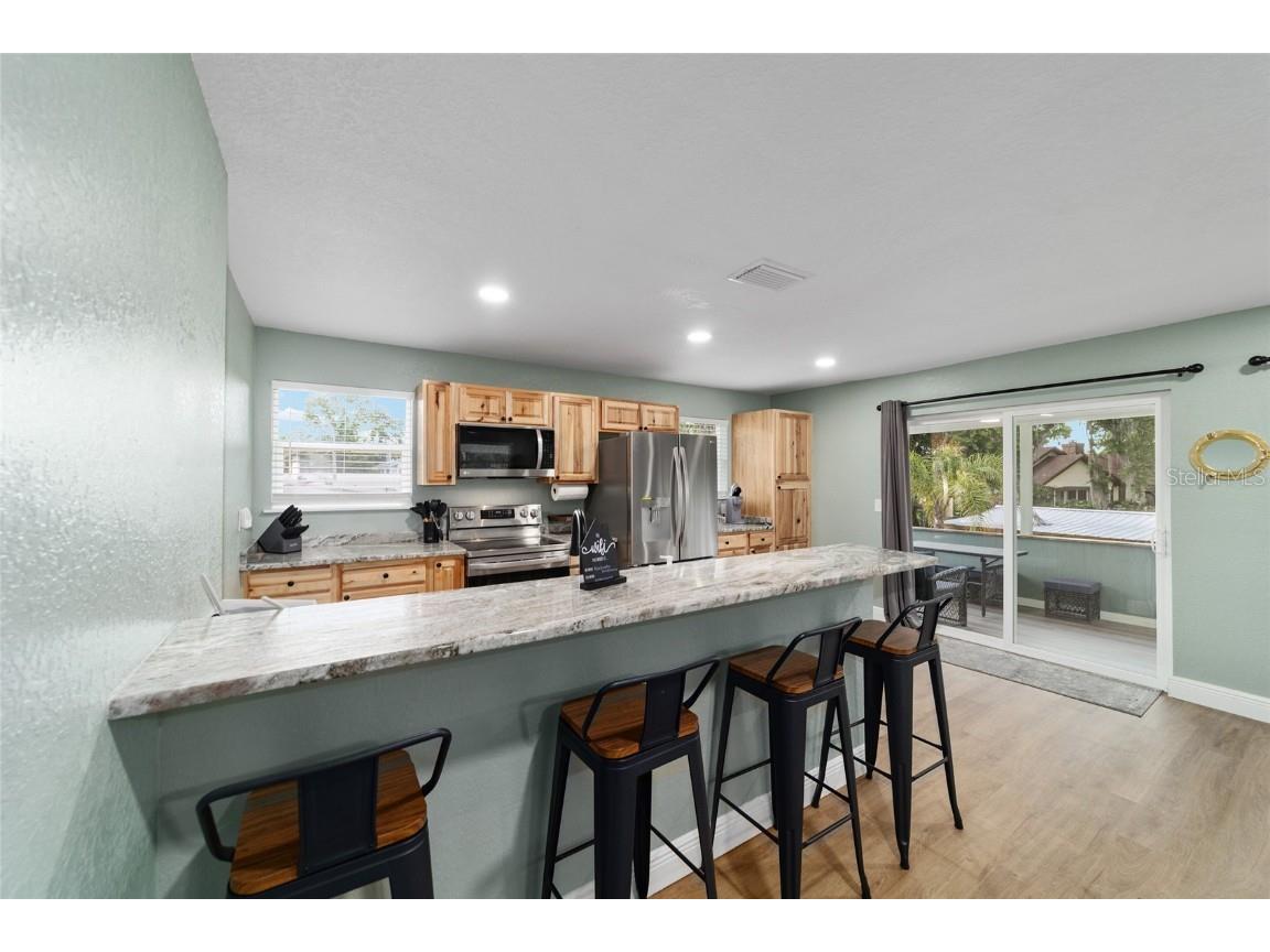 24628 Fox Road Astor FL 32102 OM701744 image86