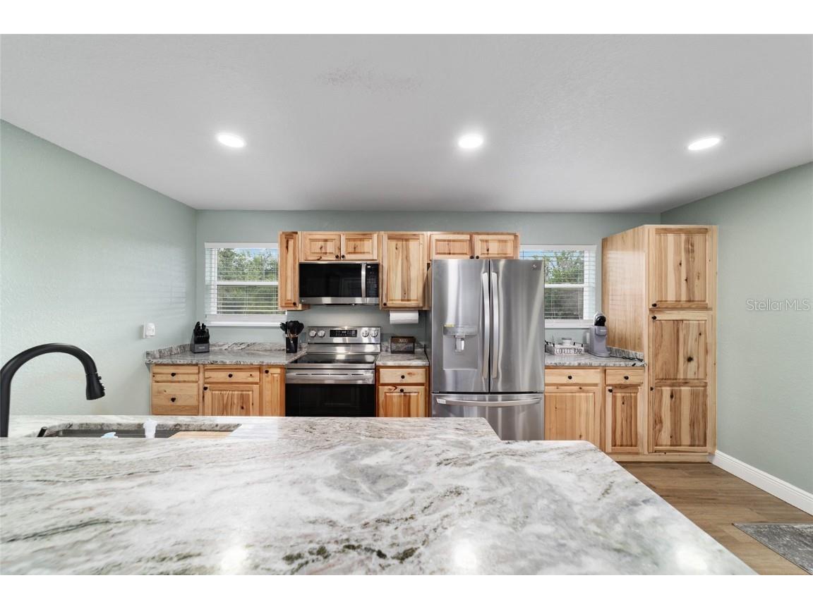 24628 Fox Road Astor FL 32102 OM701744 image87