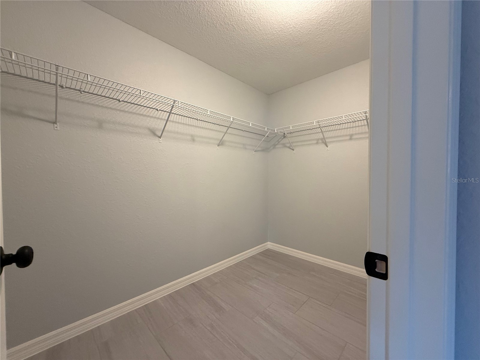 2463 NW Holly Road Dunnellon FL 34431 OM725897 image9