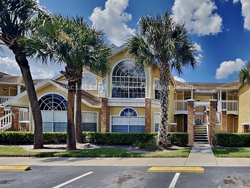 2463 Sweetwater Club Circle #10 Kissimmee FL 34746 O6149157 image1