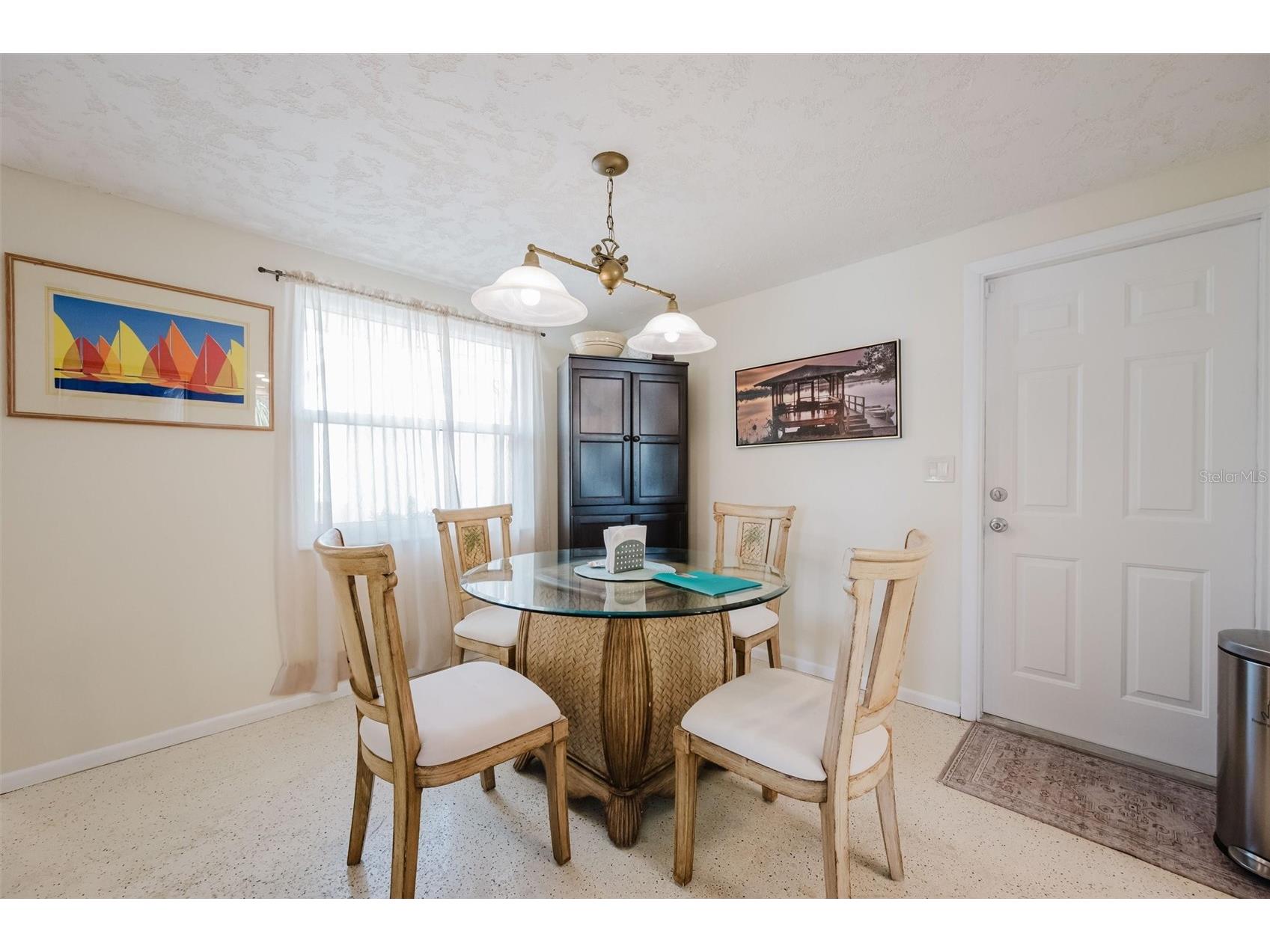 2463 Terry Lane Sarasota FL 34231 A4697796 image18