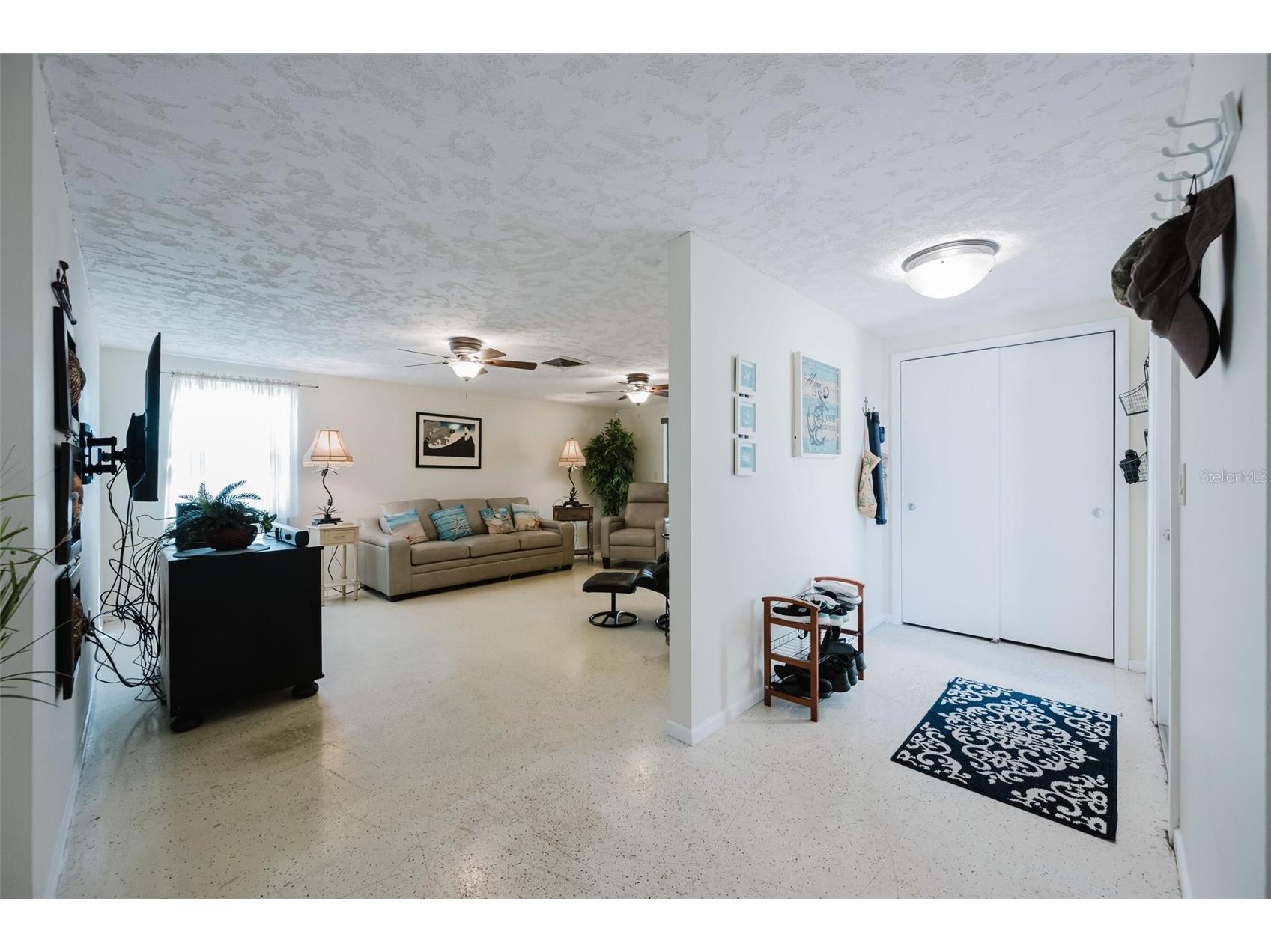 2463 Terry Lane Sarasota FL 34231 A4697796 image31