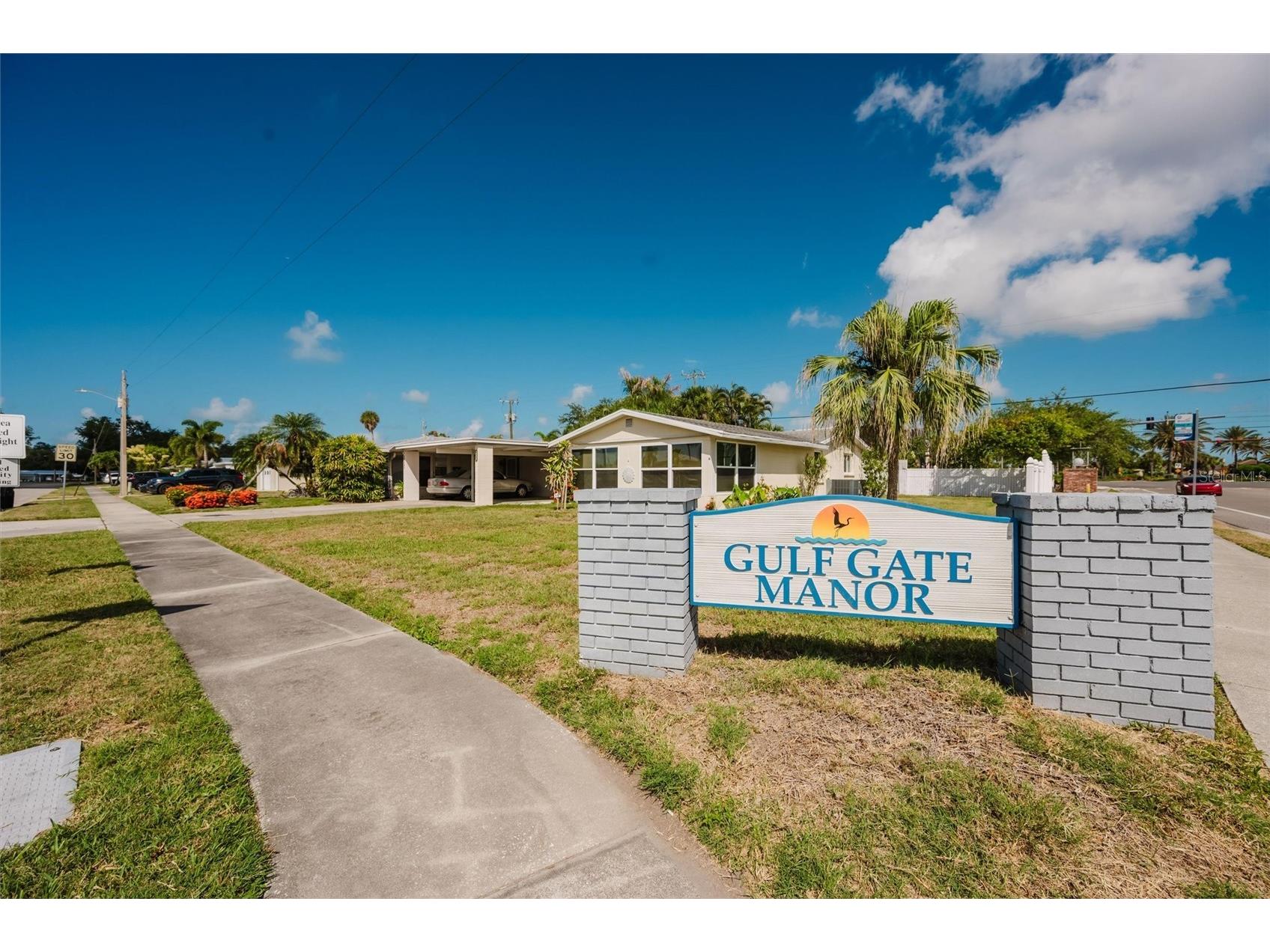 2463 Terry Lane Sarasota FL 34231 A4697796 image33