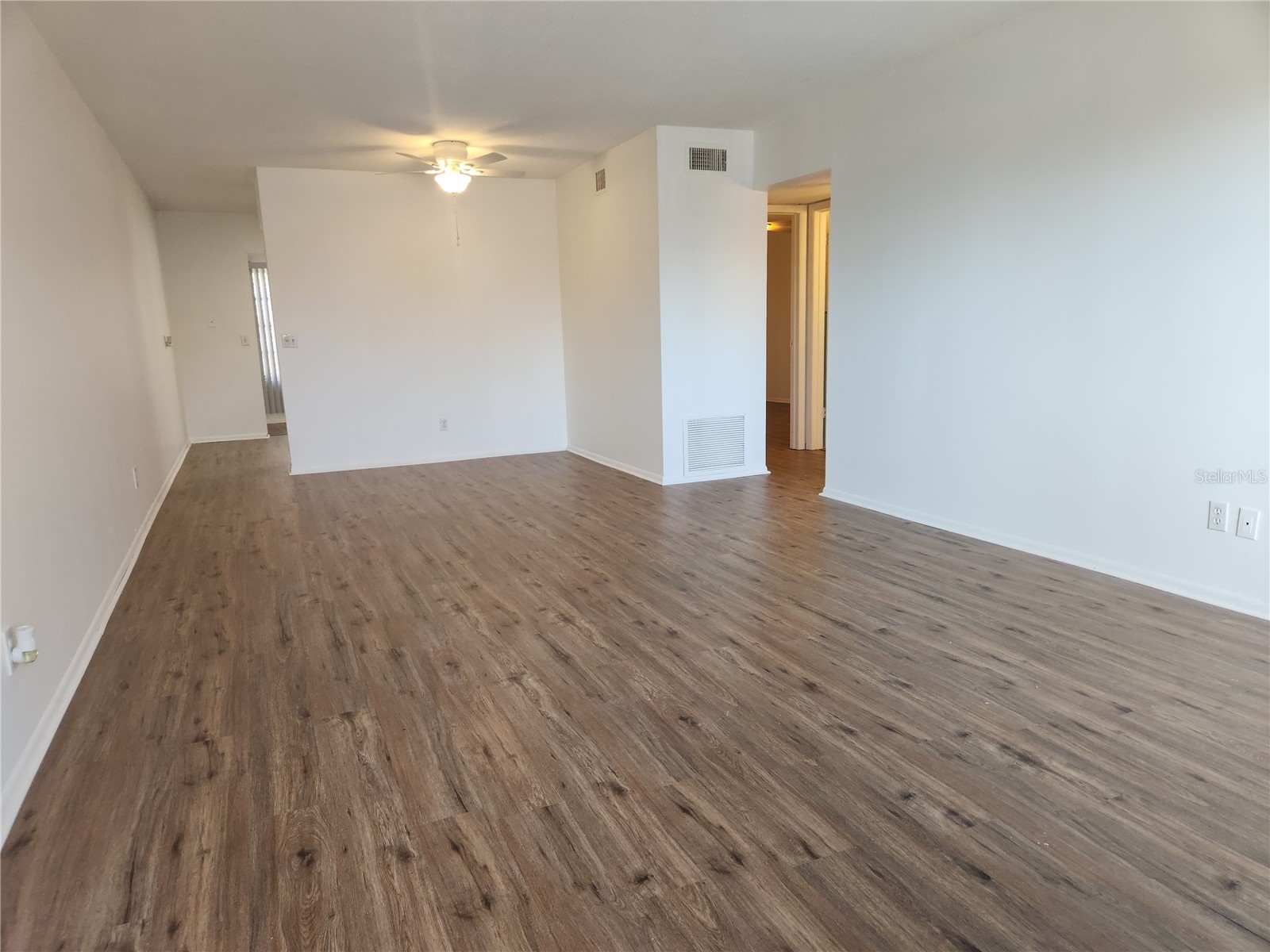 2464 Australia Way E #62 Clearwater FL 33763 TB8487787 image3