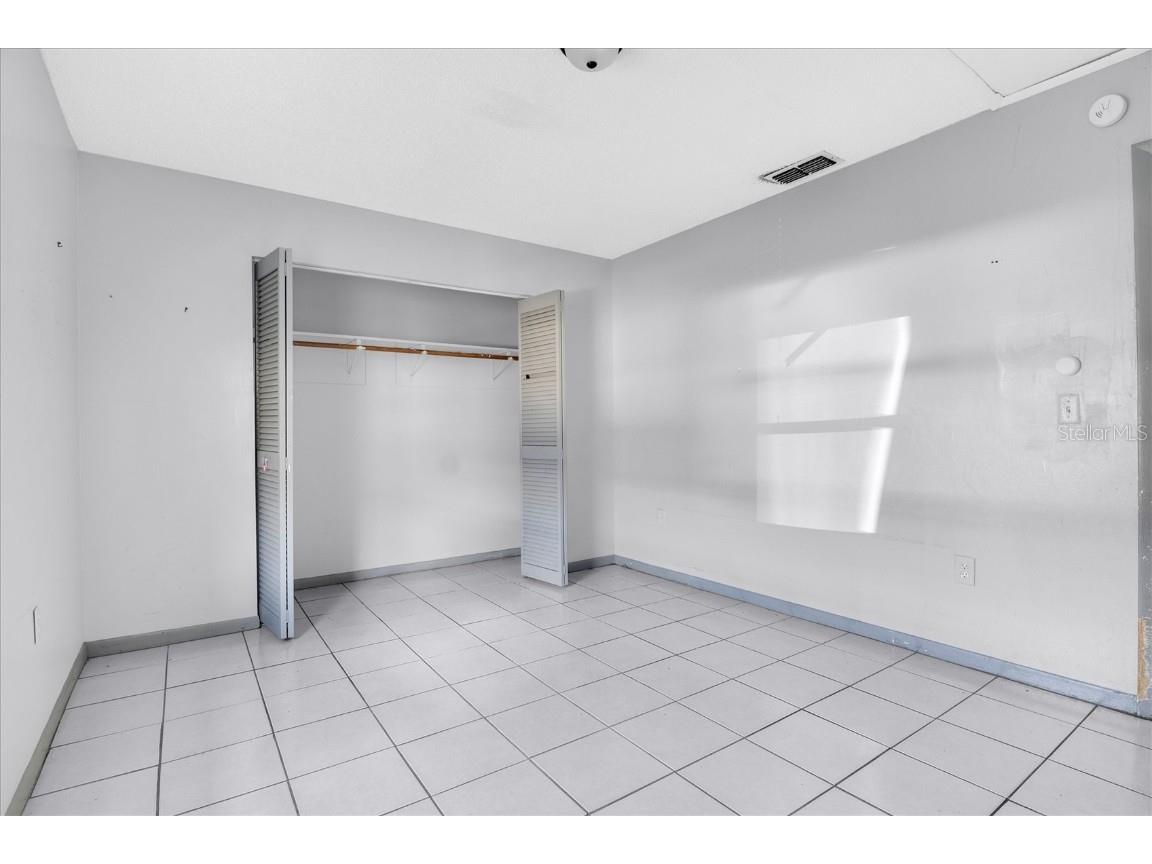 2464 Chestnut Woods Drive Lakeland FL 33815 O6357086 image5