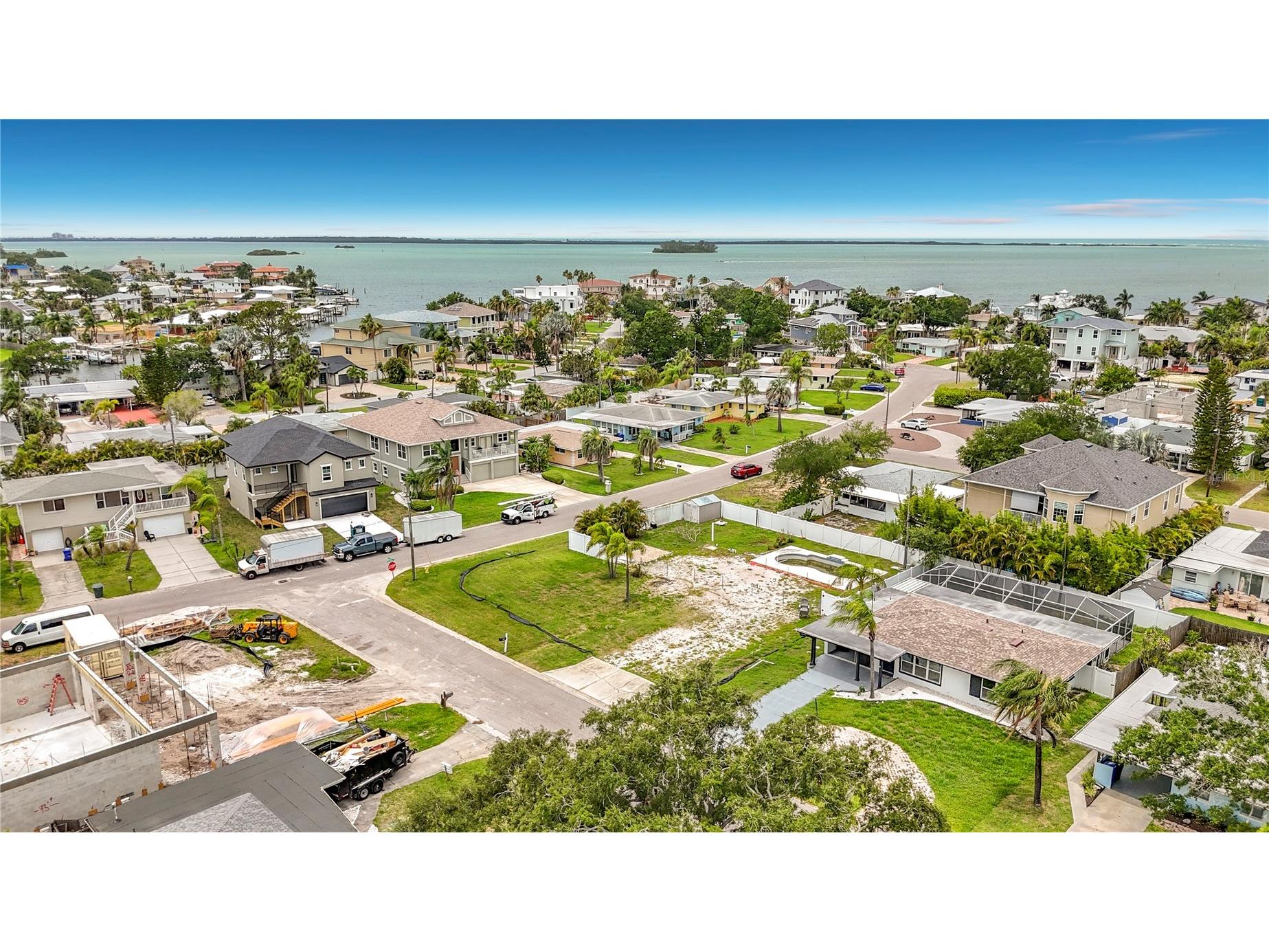 2464 Del Rio Way Dunedin FL 34698 TB8514587 image2