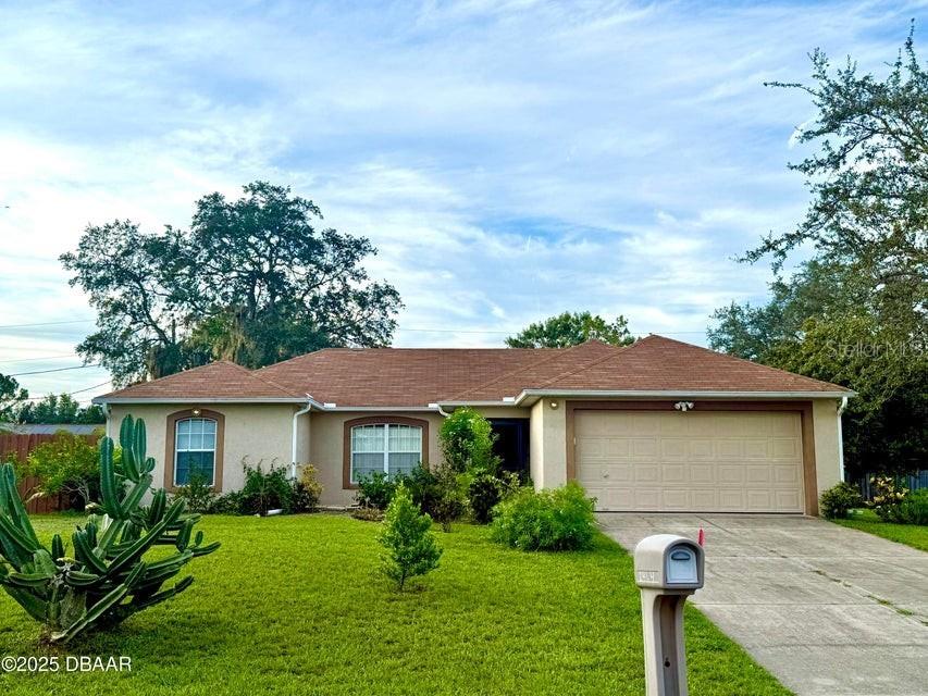 2464 Dumas Drive Deltona FL 32738 V4944974 image1