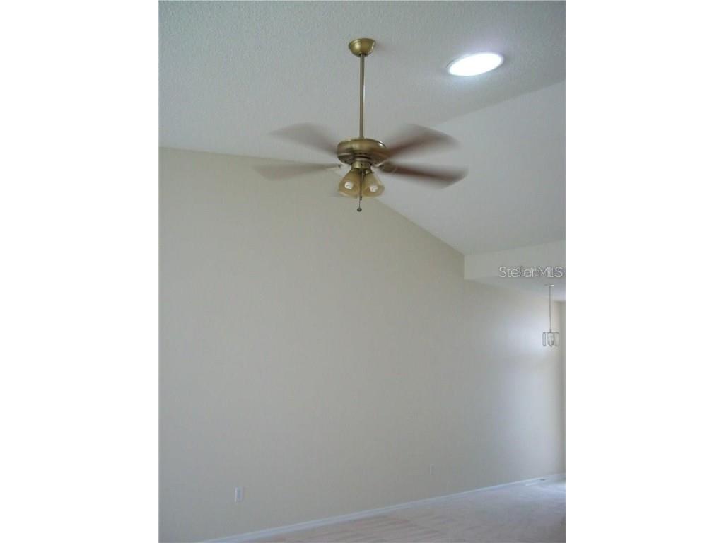 2464 Nantucket Harbor Loop #96 Sun City Center FL 33573 TB8447463 image5