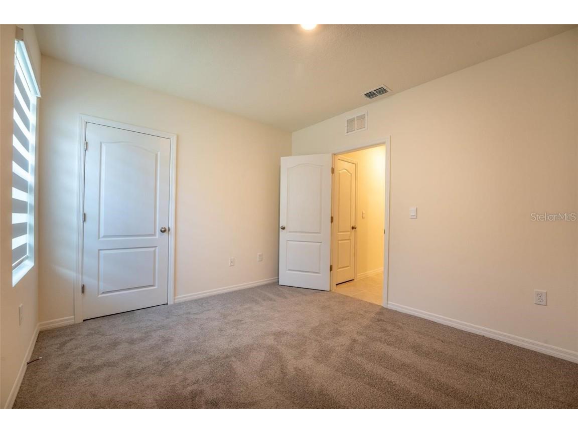 2464 Ribbon Fall Avenue Davenport FL 33837 O6352586 image10