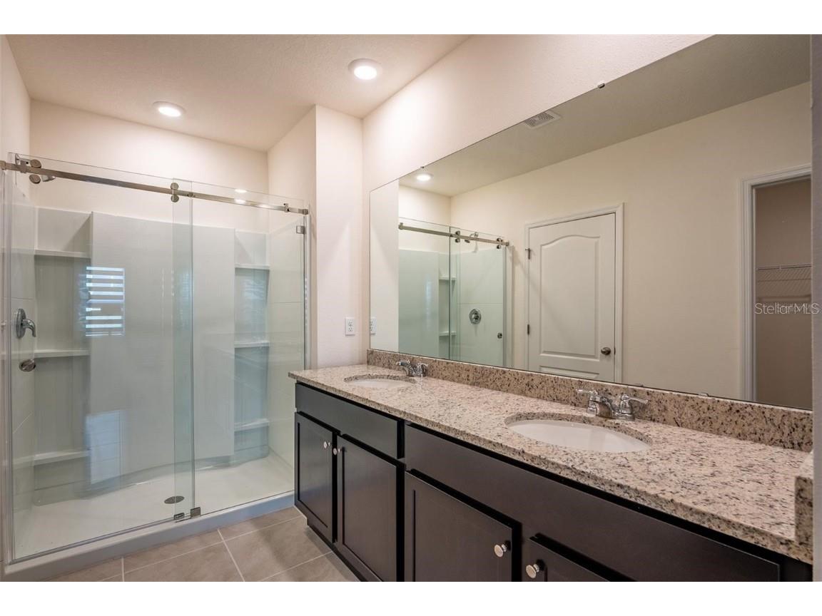 2464 Ribbon Fall Avenue Davenport FL 33837 O6352586 image8