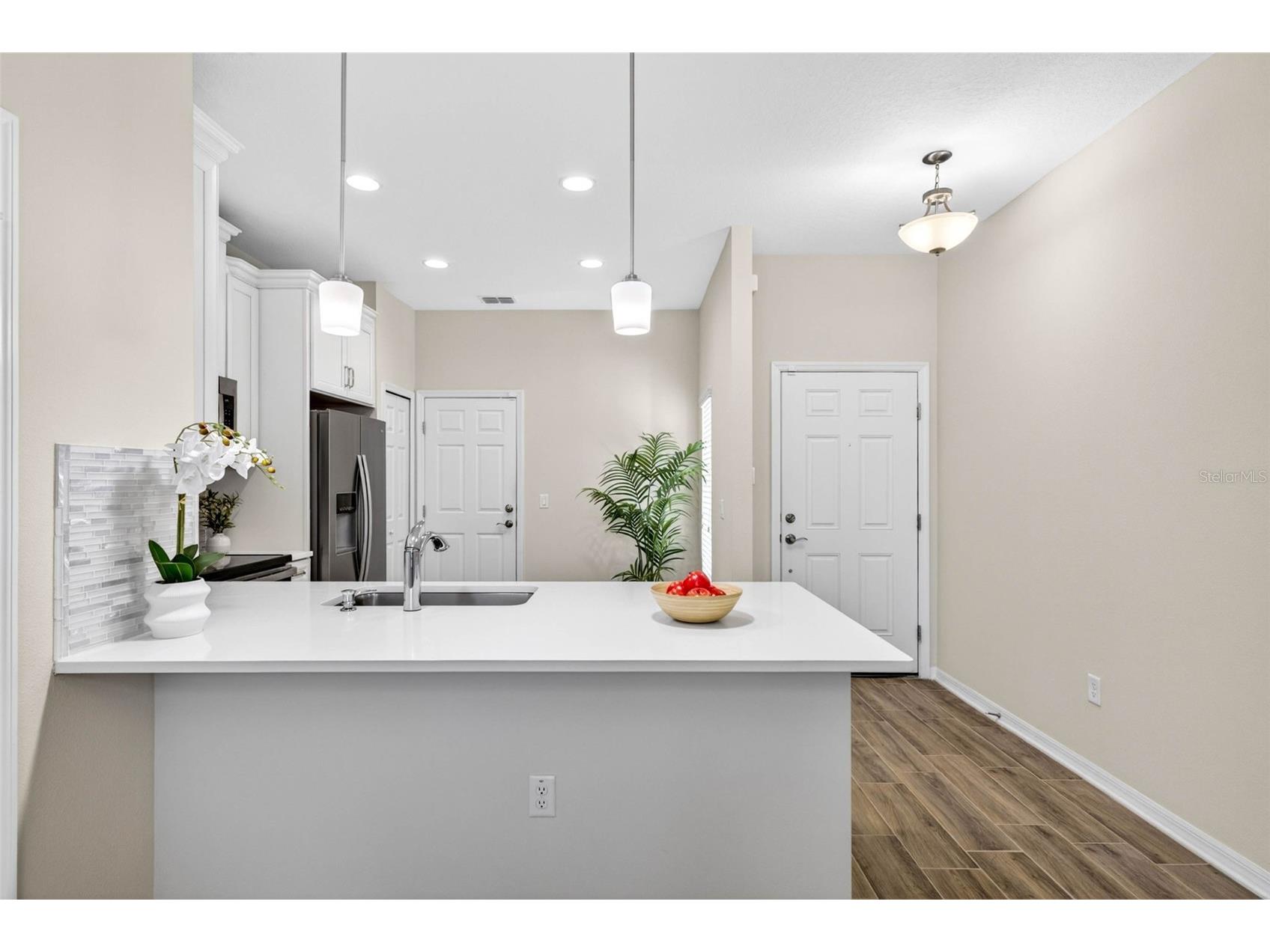 2464 Stapleford Place Wesley Chapel FL 33543 TB8506166 image3