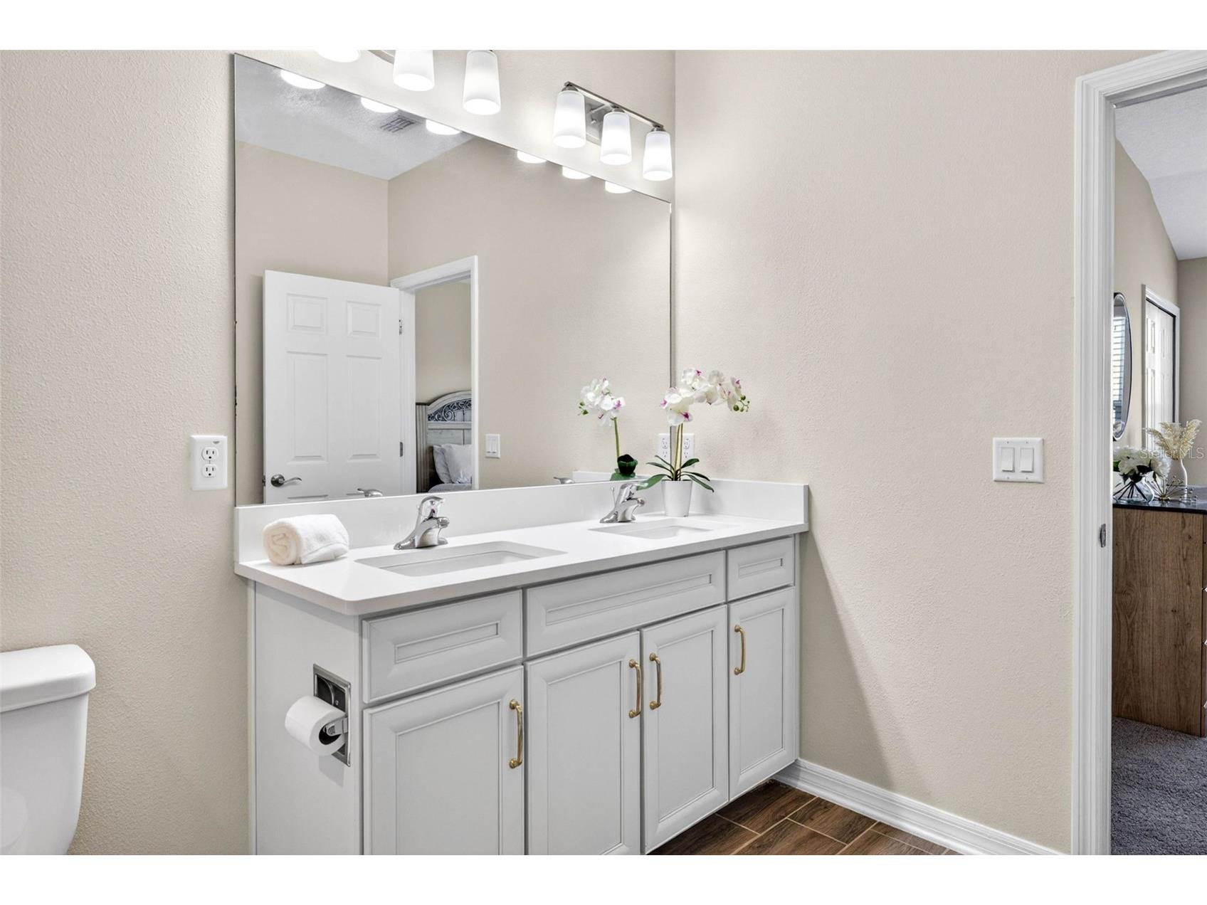 2464 Stapleford Place Wesley Chapel FL 33543 TB8506166 image40