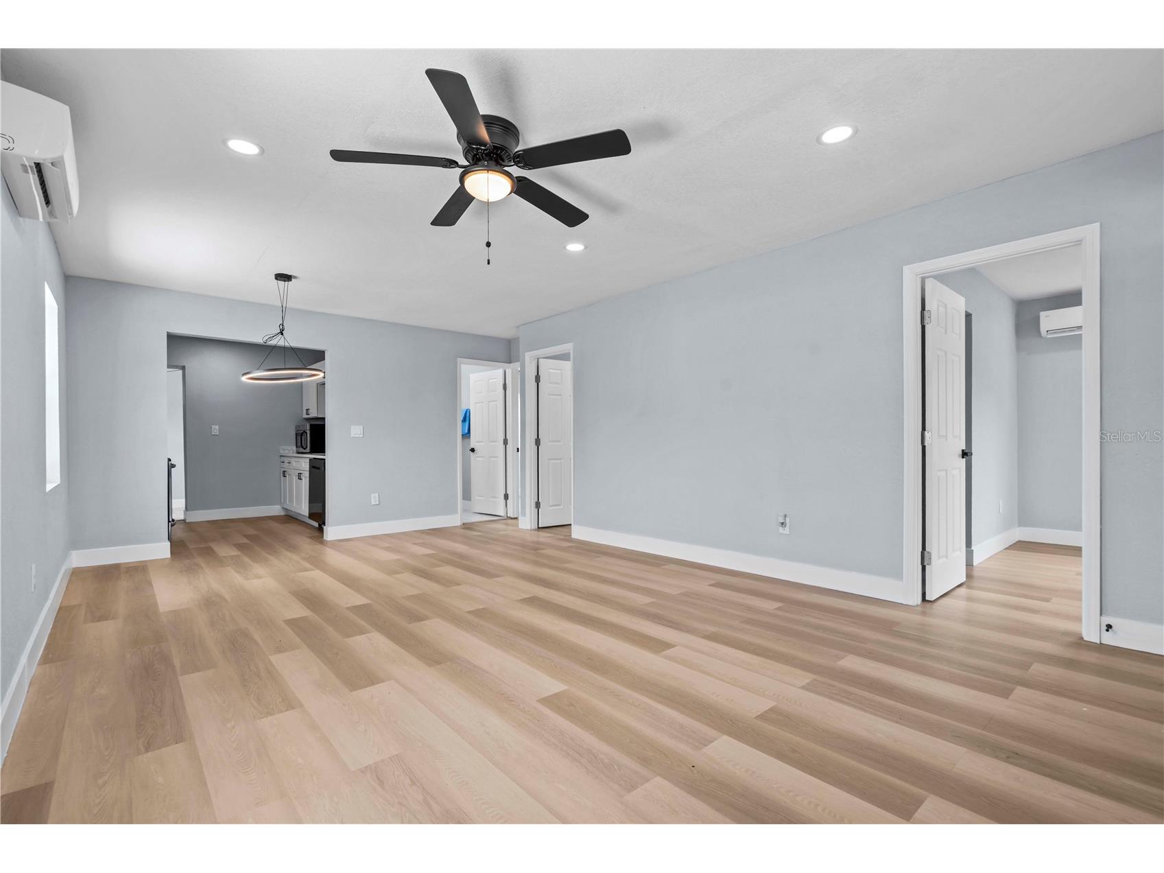 2465 16th Avenue S Saint Petersburg FL 33712 TB8465188 image10