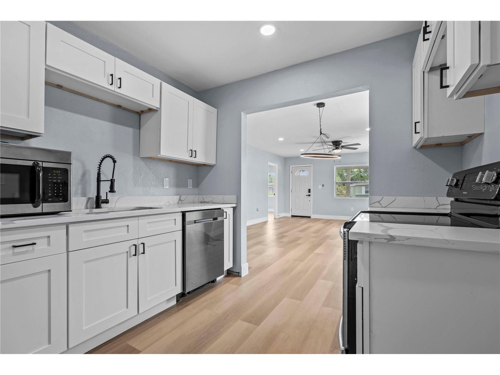 2465 16th Avenue S Saint Petersburg FL 33712 TB8465188 image3