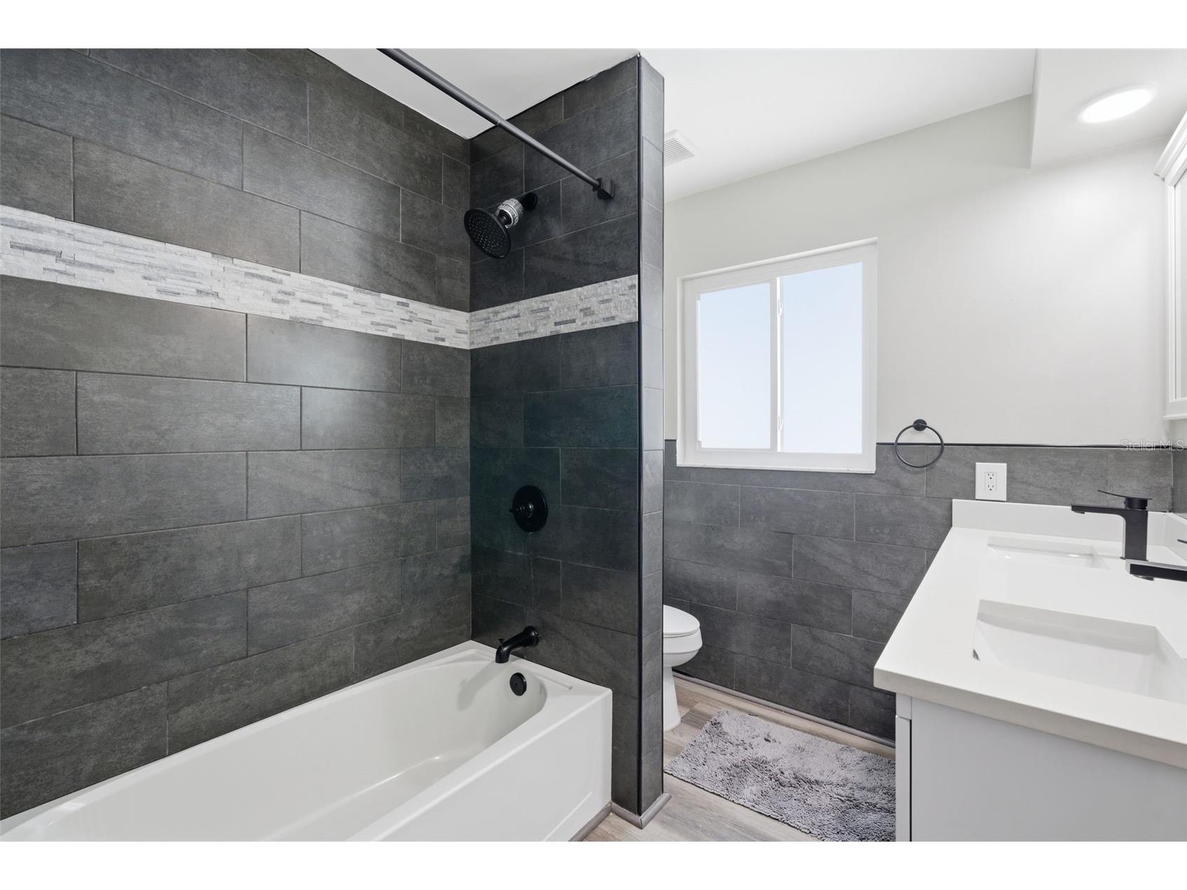 2465 Brentwood Drive Clearwater FL 33764 TB8509186 image15