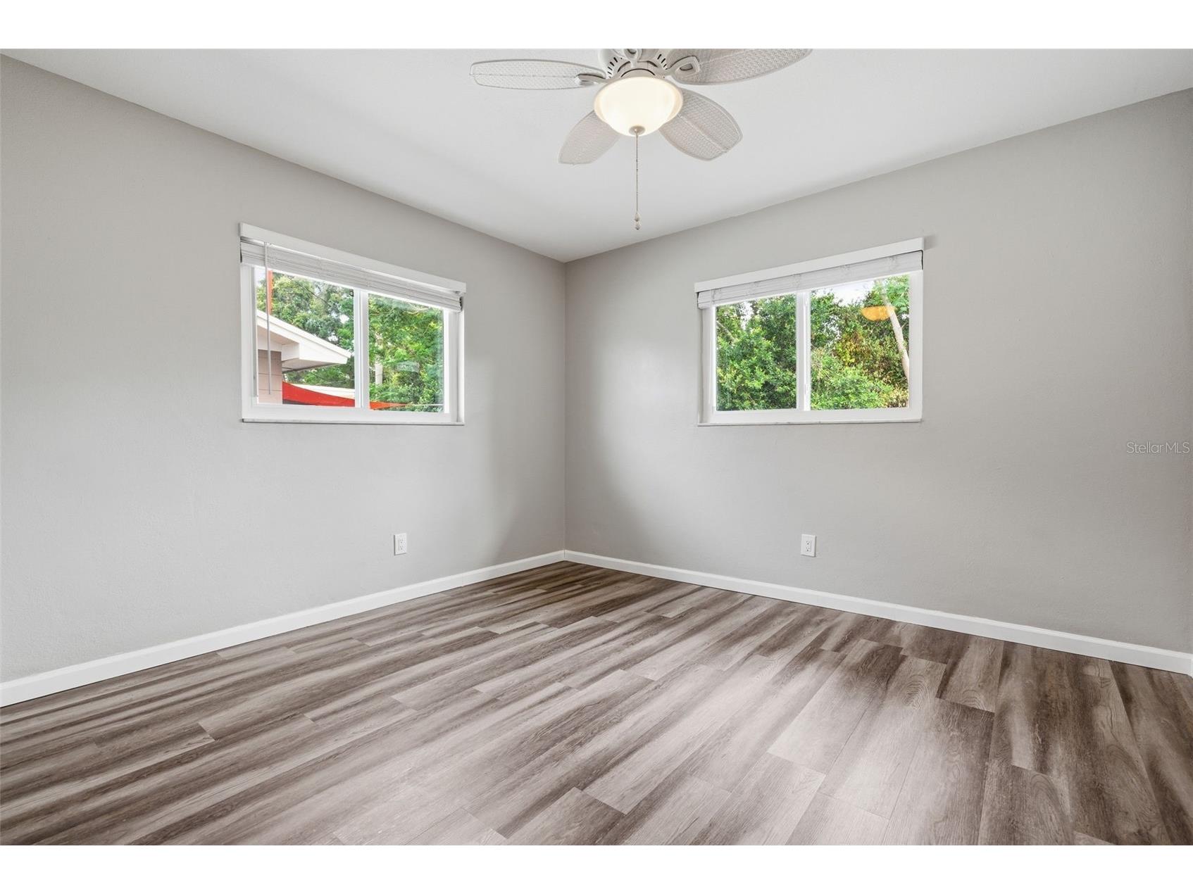 2465 Brentwood Drive Clearwater FL 33764 TB8509186 image16