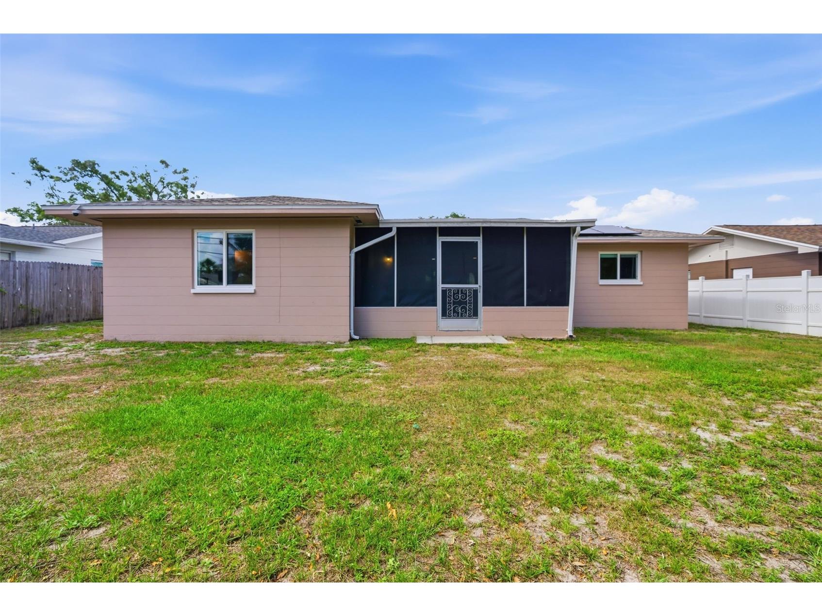 2465 Brentwood Drive Clearwater FL 33764 TB8509186 image25