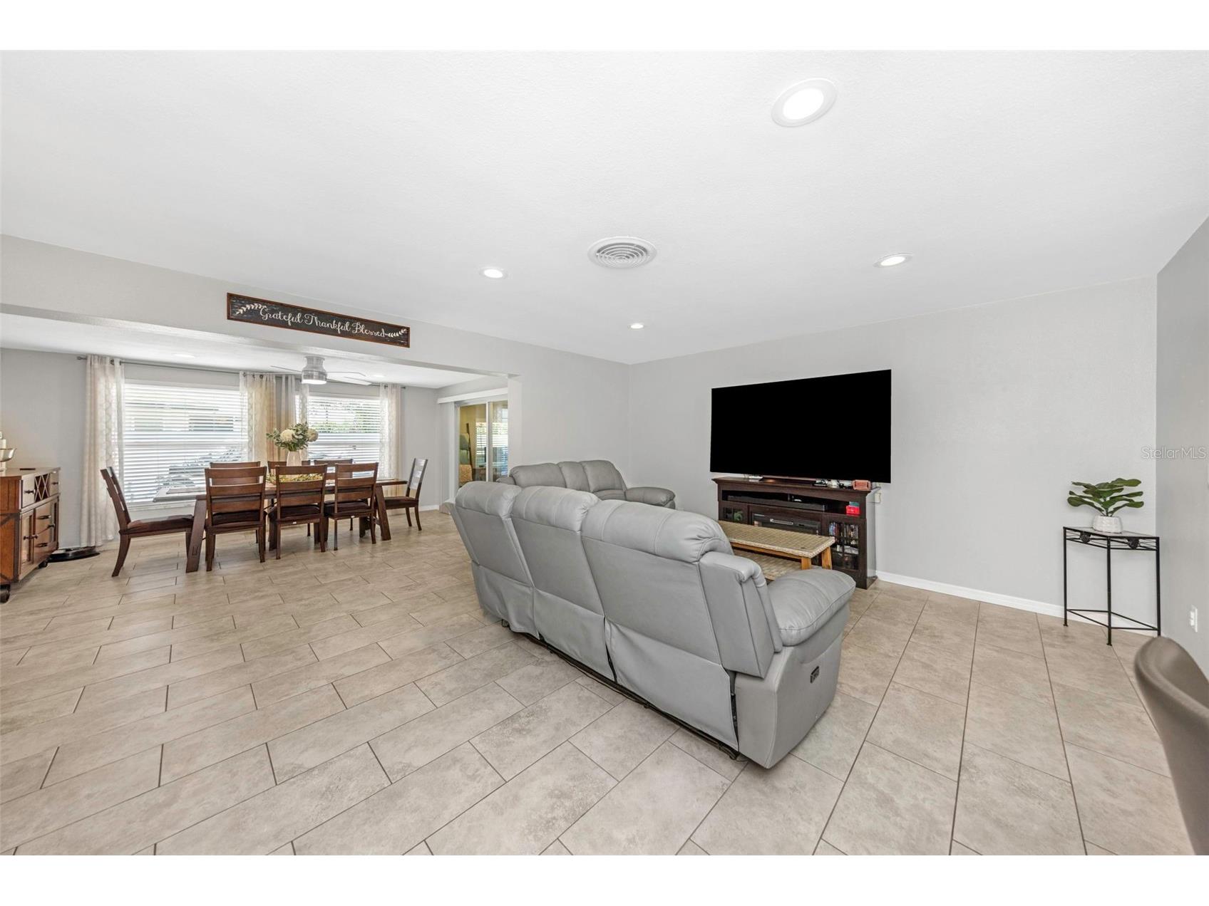 2465 Burnice Drive Clearwater FL 33764 TB8509956 image10