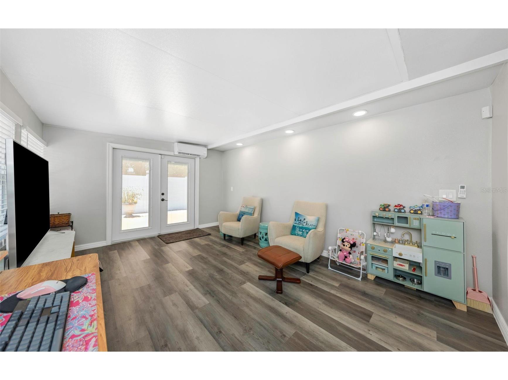 2465 Burnice Drive Clearwater FL 33764 TB8509956 image20