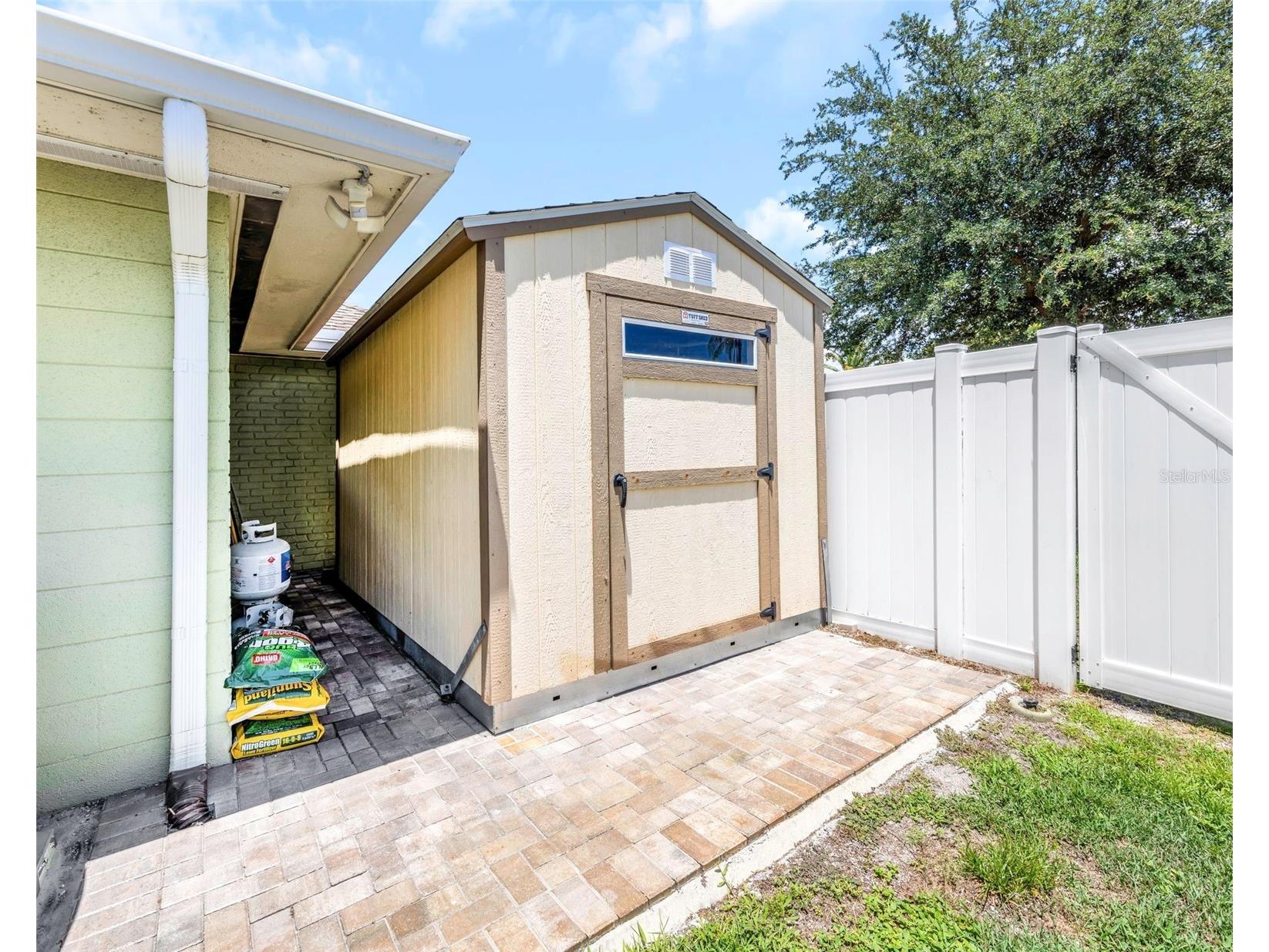2465 Burnice Drive Clearwater FL 33764 TB8509956 image6