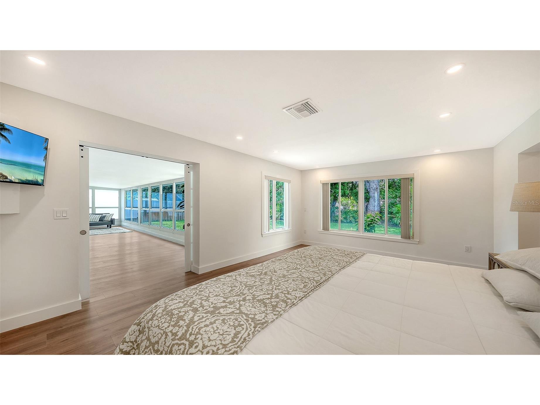 2465 Foster Lane Sarasota FL 34239 A4697288 image29