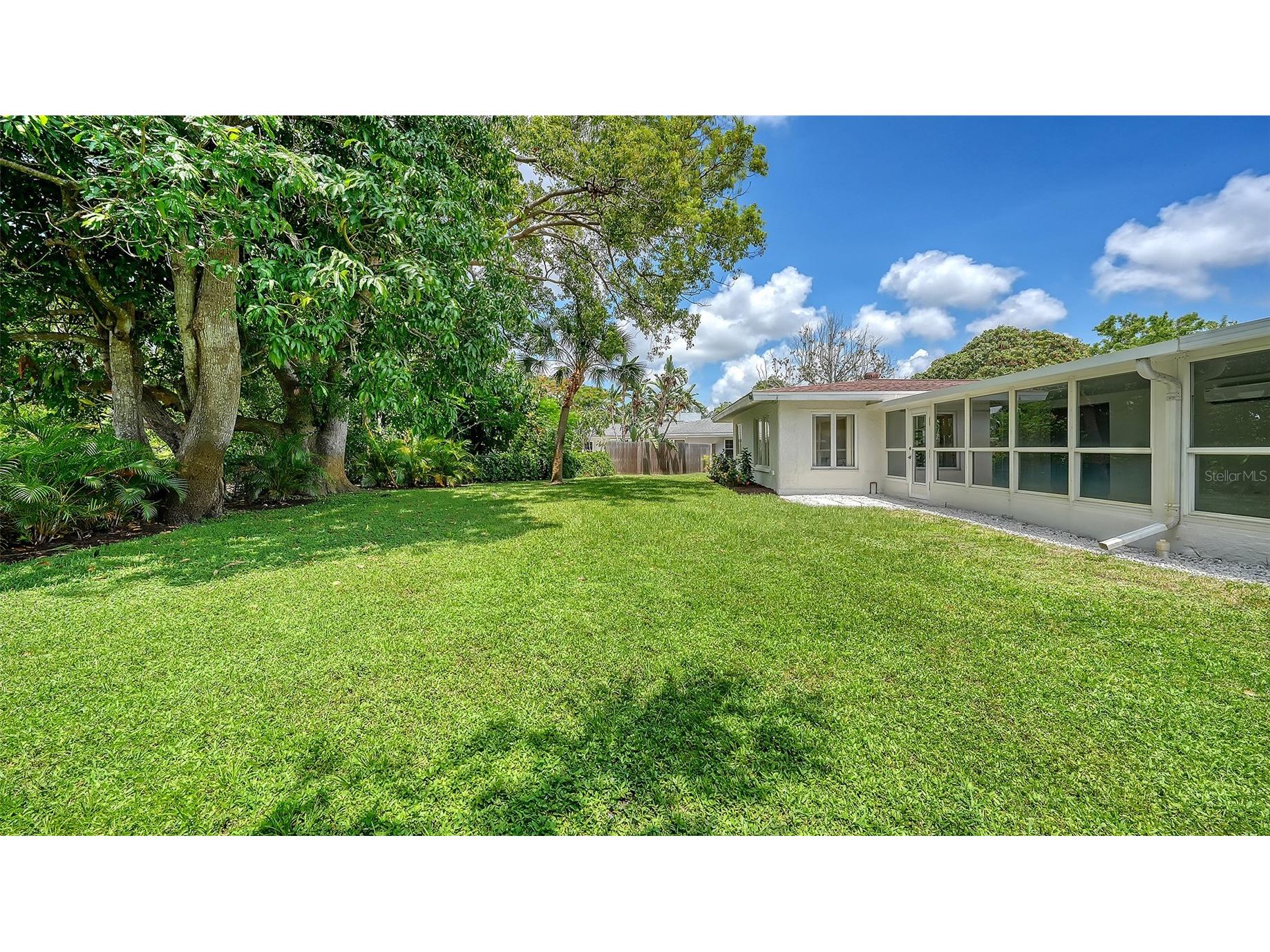 2465 Foster Lane Sarasota FL 34239 A4697288 image41