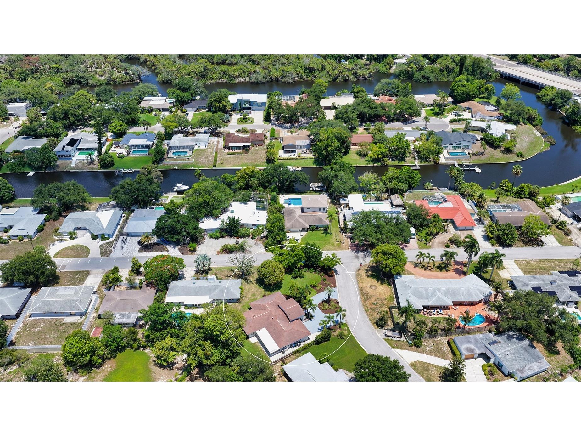 2465 Foster Lane Sarasota FL 34239 A4697288 image46