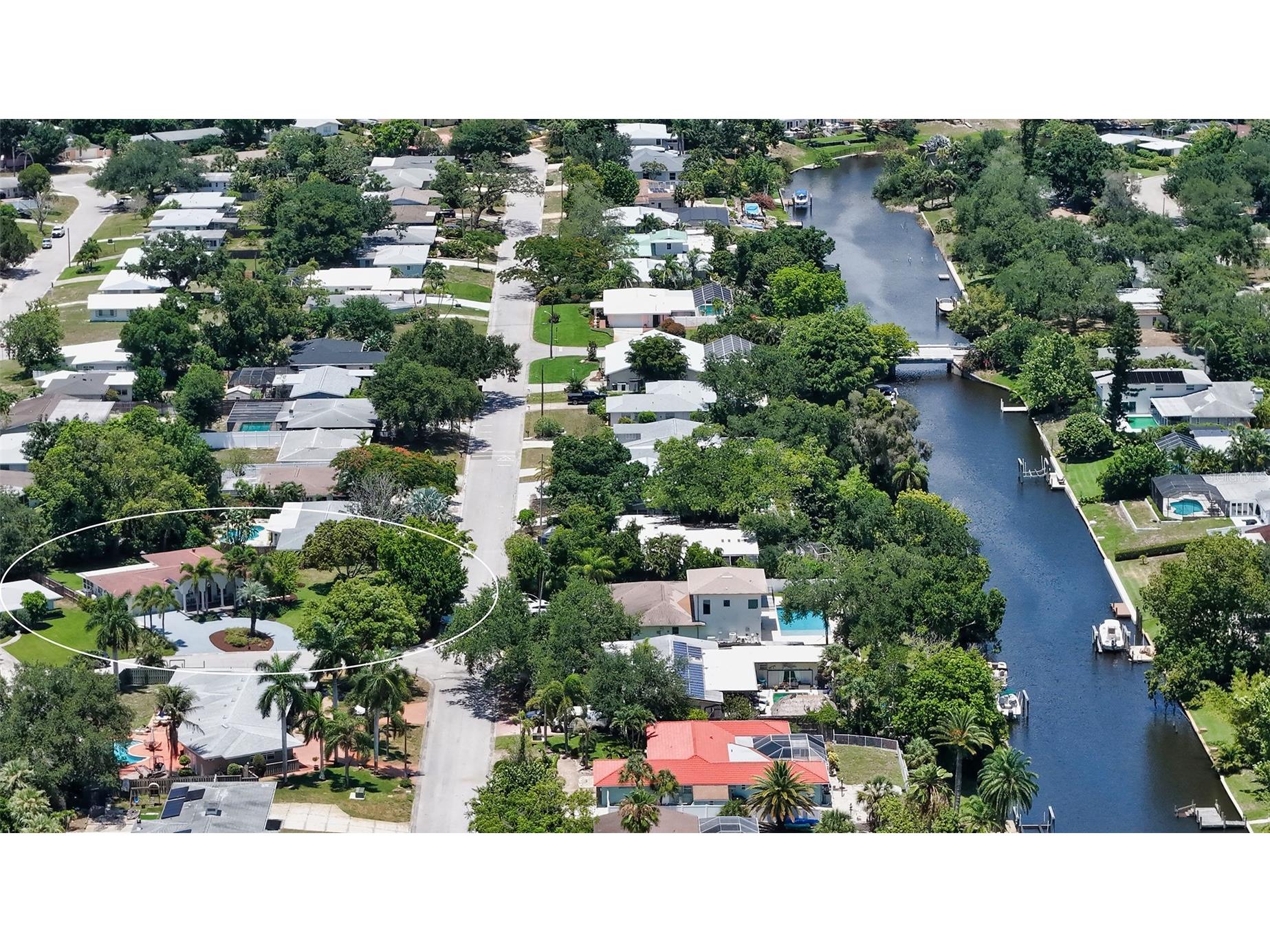 2465 Foster Lane Sarasota FL 34239 A4697288 image47
