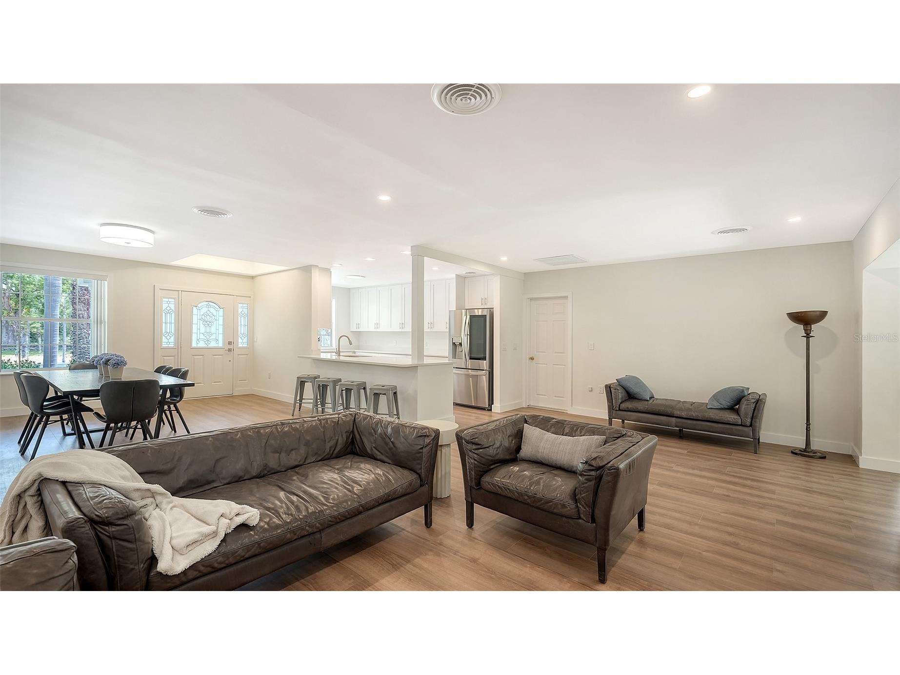 2465 Foster Lane Sarasota FL 34239 A4697288 image9