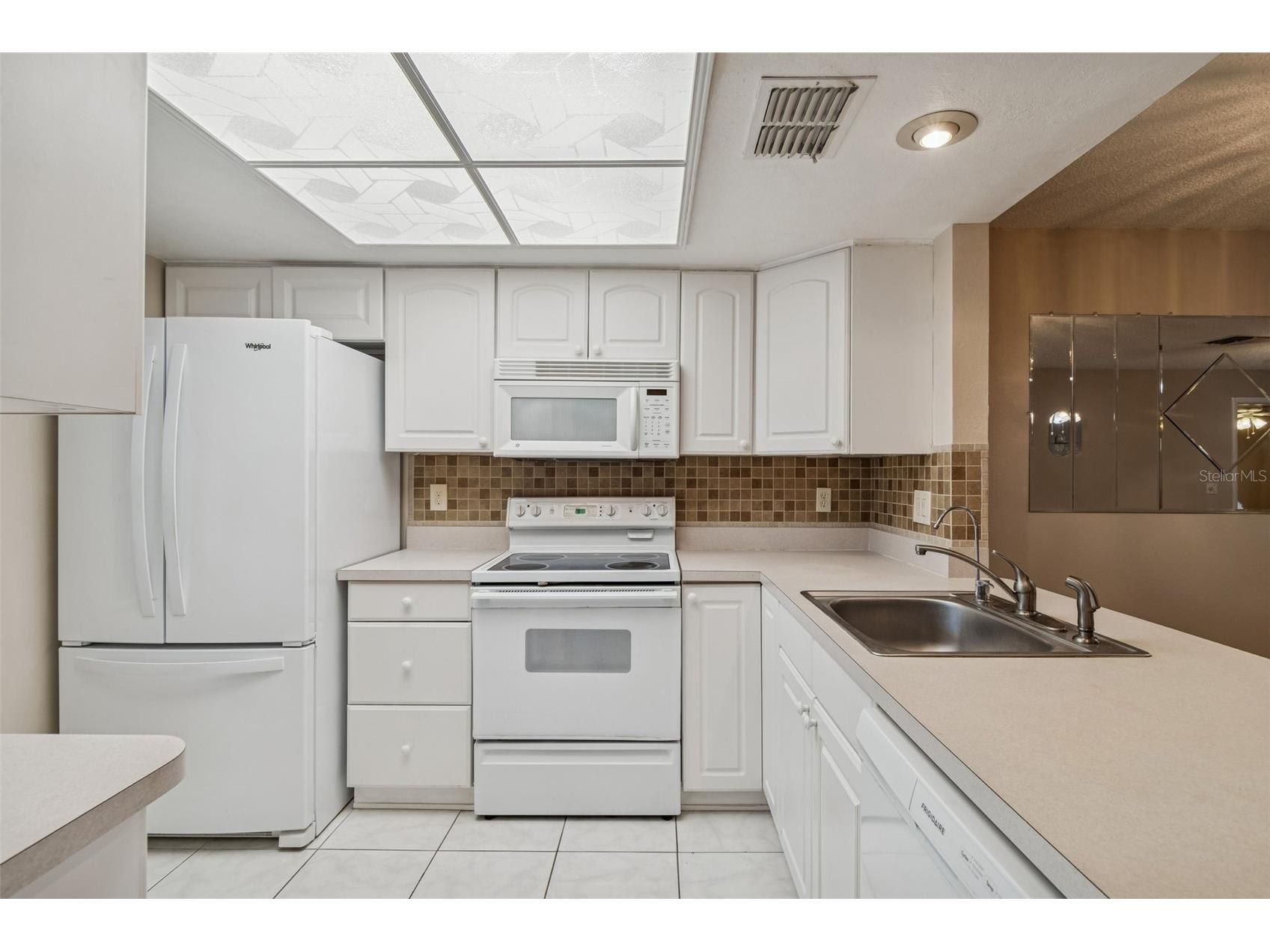2465 Northside Drive #1502 Clearwater FL 33761 TB8471900 image6