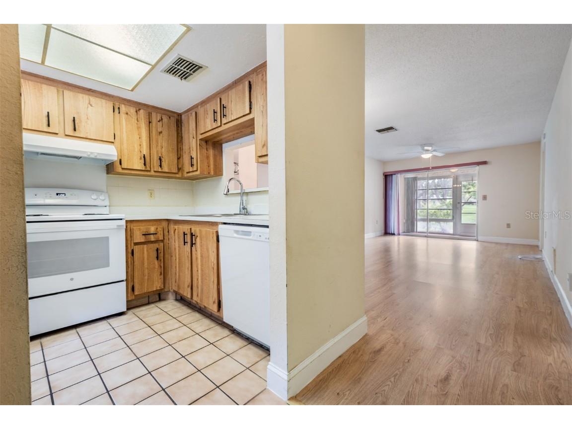 2465 Northside Drive #605 Clearwater FL 33761 TB8396438 image19