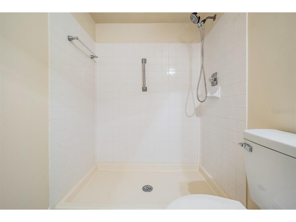 2465 Northside Drive #605 Clearwater FL 33761 TB8396438 image9