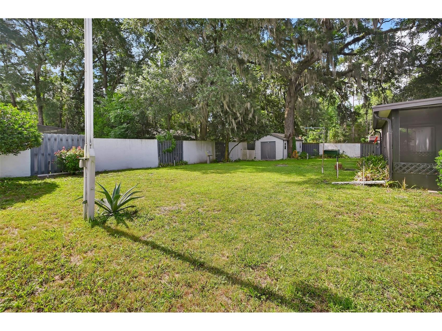 2465 Royal Road Deland FL 32724 V4949250 image44