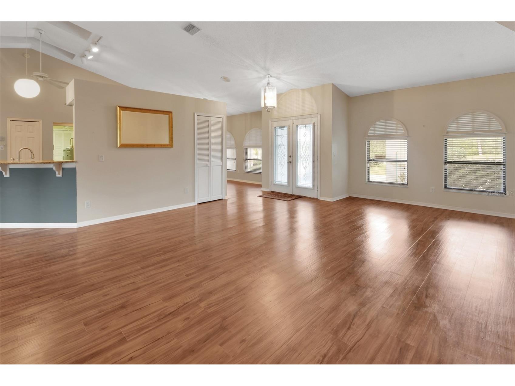 2465 Royal Road Deland FL 32724 V4949250 image9