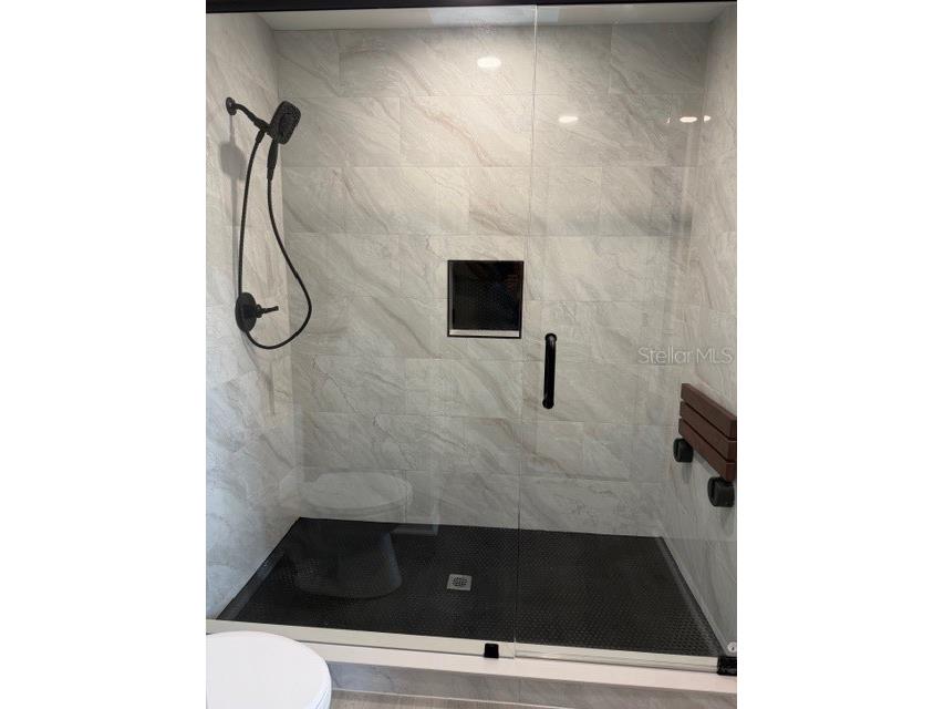 2465 SE 18th Circle Ocala FL 34471 A4684977 image16