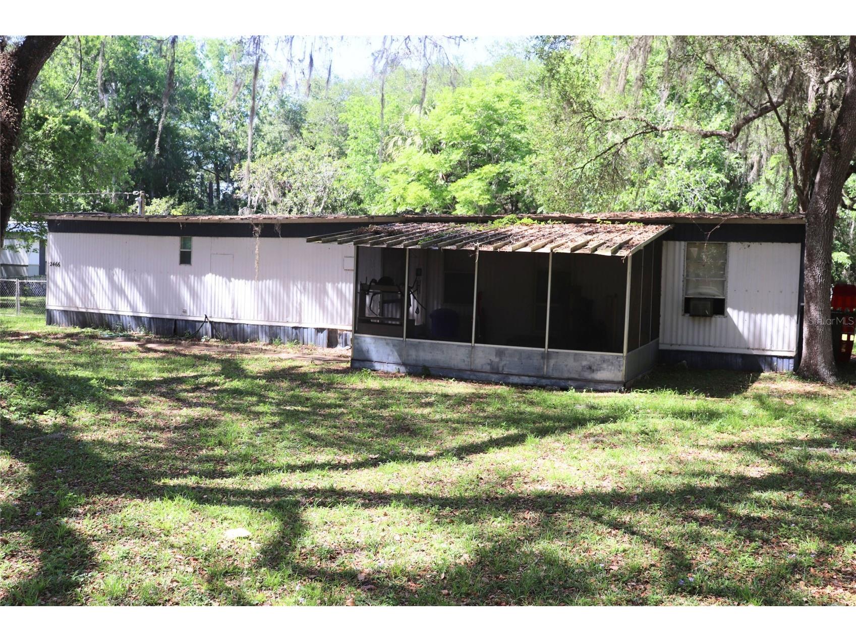 2466 Cr 401a Lake Panasoffkee FL 33538 A4690801 image1