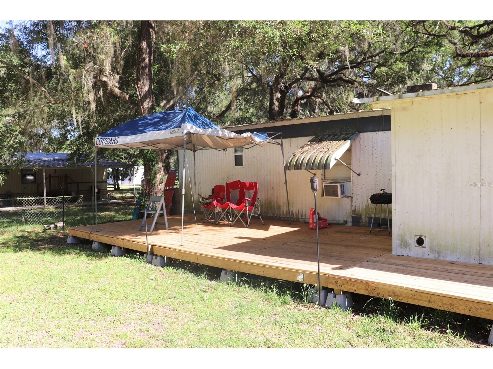 2466 Cr 401a Lake Panasoffkee FL 33538 A4690801 image12
