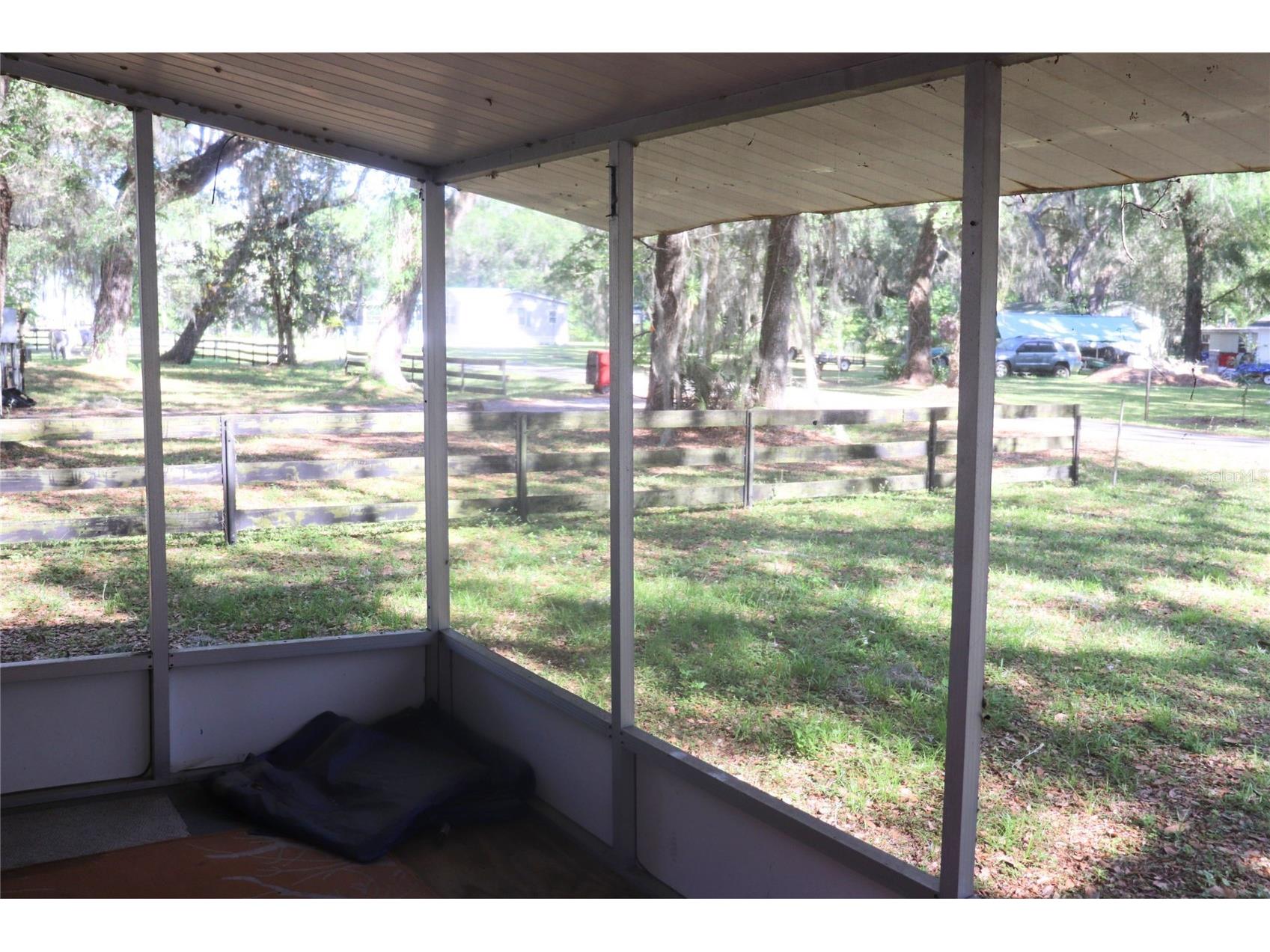 2466 Cr 401a Lake Panasoffkee FL 33538 A4690801 image20