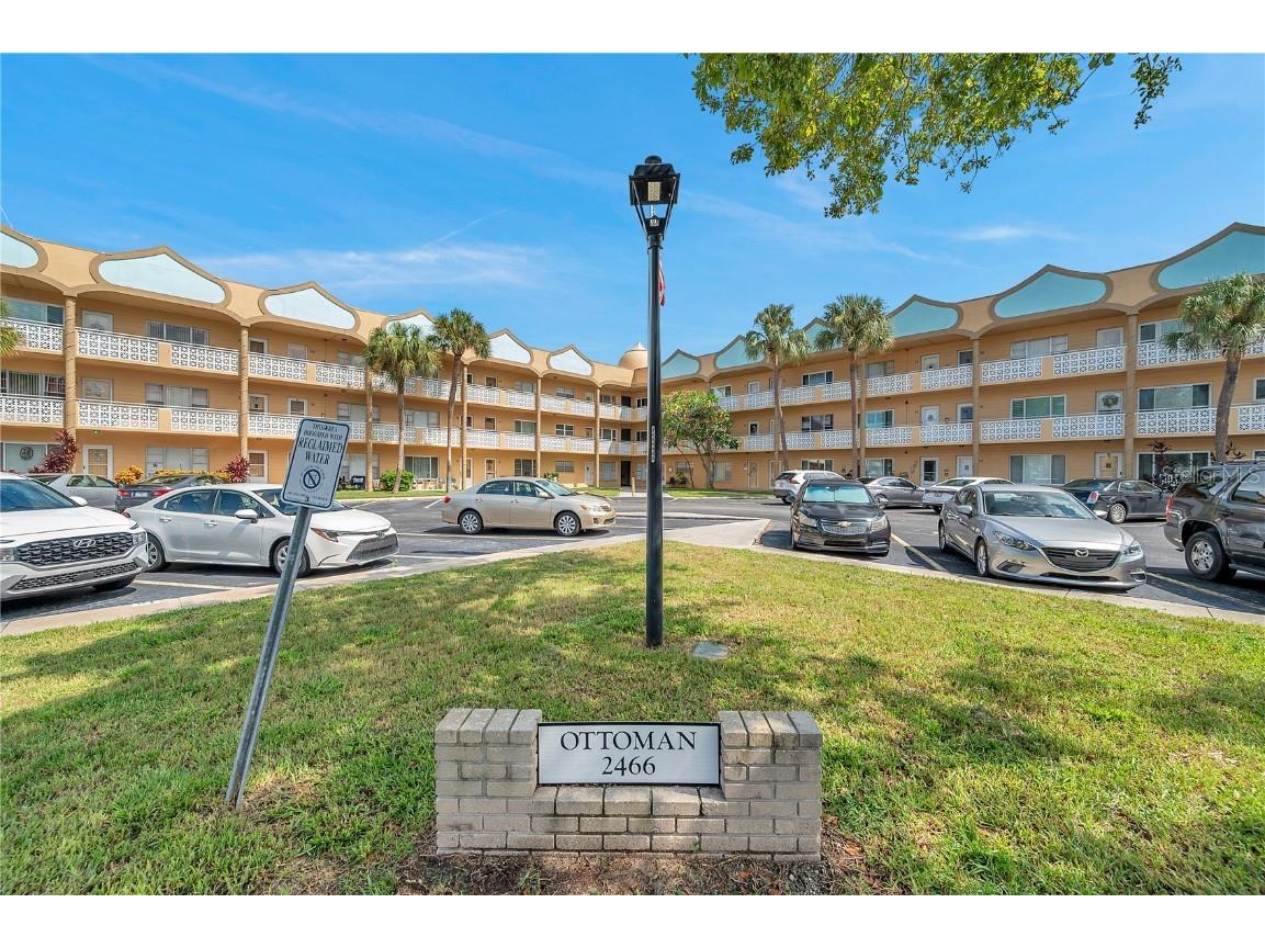 2466 Ecuadorian Way #26 Clearwater FL 33763 U8254559 image1