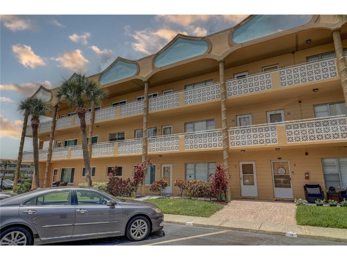 2466 Ecuadorian Way #32 Clearwater FL 33763 TB8396234 image1