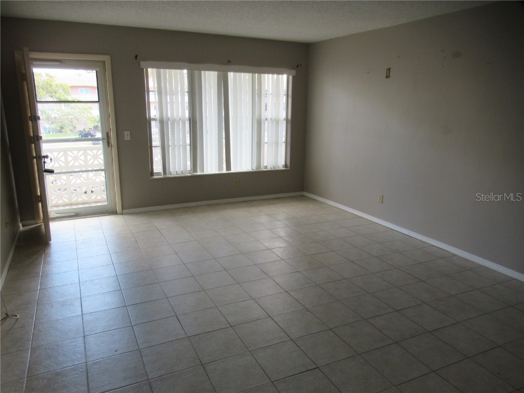 2466 Ecuadorian Way #32 Clearwater FL 33763 TB8443395 image4