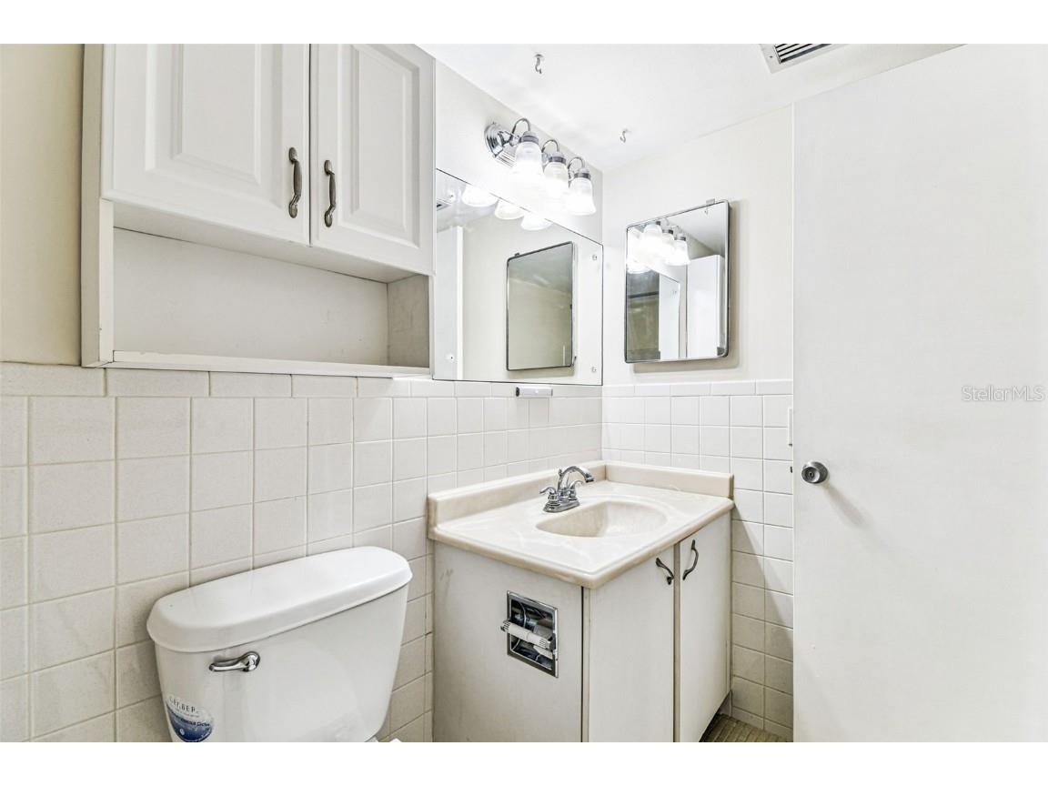 2466 Ecuadorian Way #6 Clearwater FL 33763 TB8451282 image20