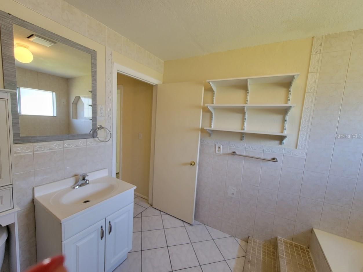 2466 Lakeshore Circle Port Charlotte FL 33952 A4685880 image19