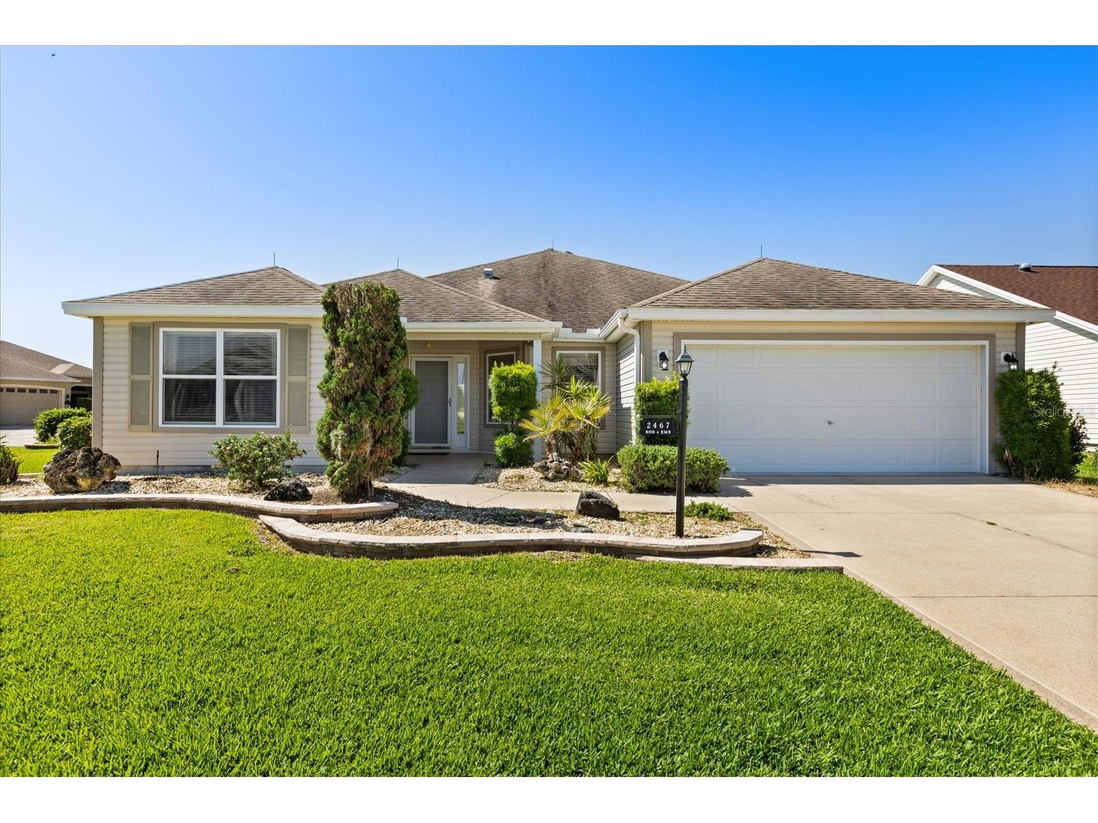 2467 Ambler Circle The Villages FL 32162 G5112114 image1