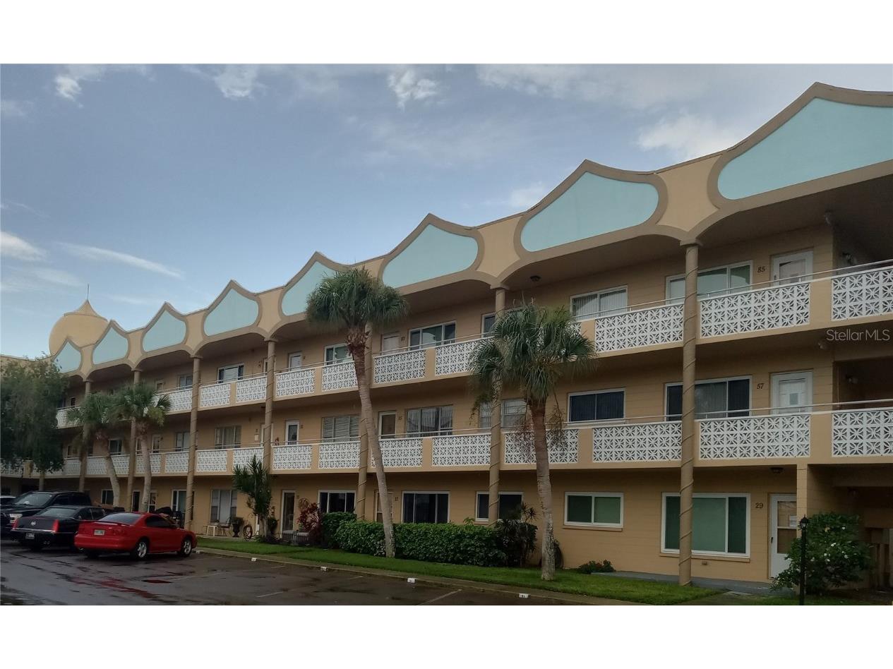 2467 Finlandia Lane #27 Clearwater FL 33763 TB8410317 image1