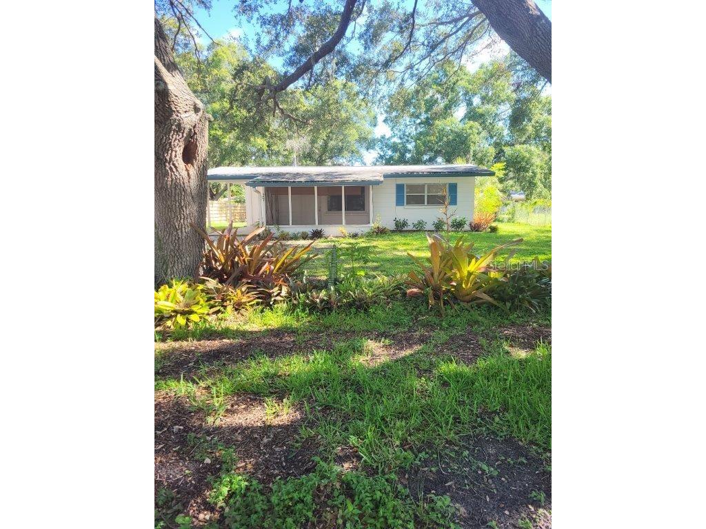 2467 Hyde Park Street Sarasota FL 34239 A4575885 image1